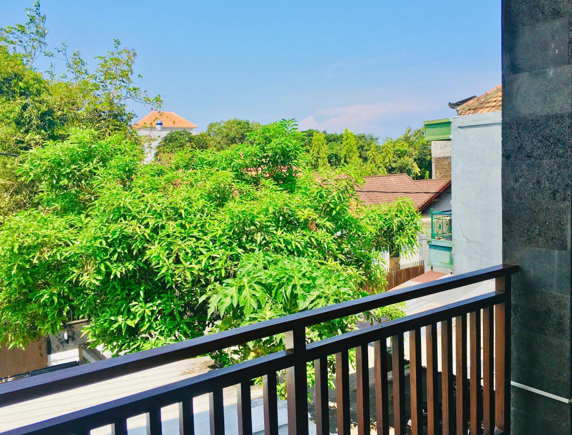 Villa Jalak Kembar *